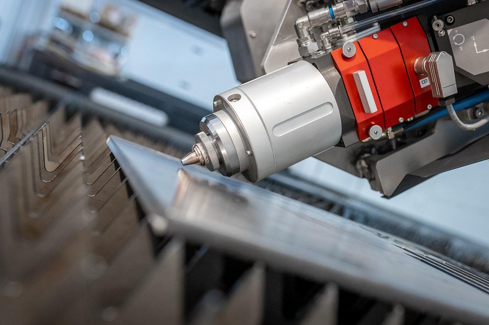 نوع برش لیزری مورد استفاده در صنعت خودرو چیست؟